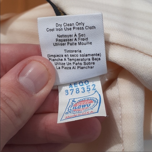 Vintage Donna Karan Blazer - Picture 10 of 10